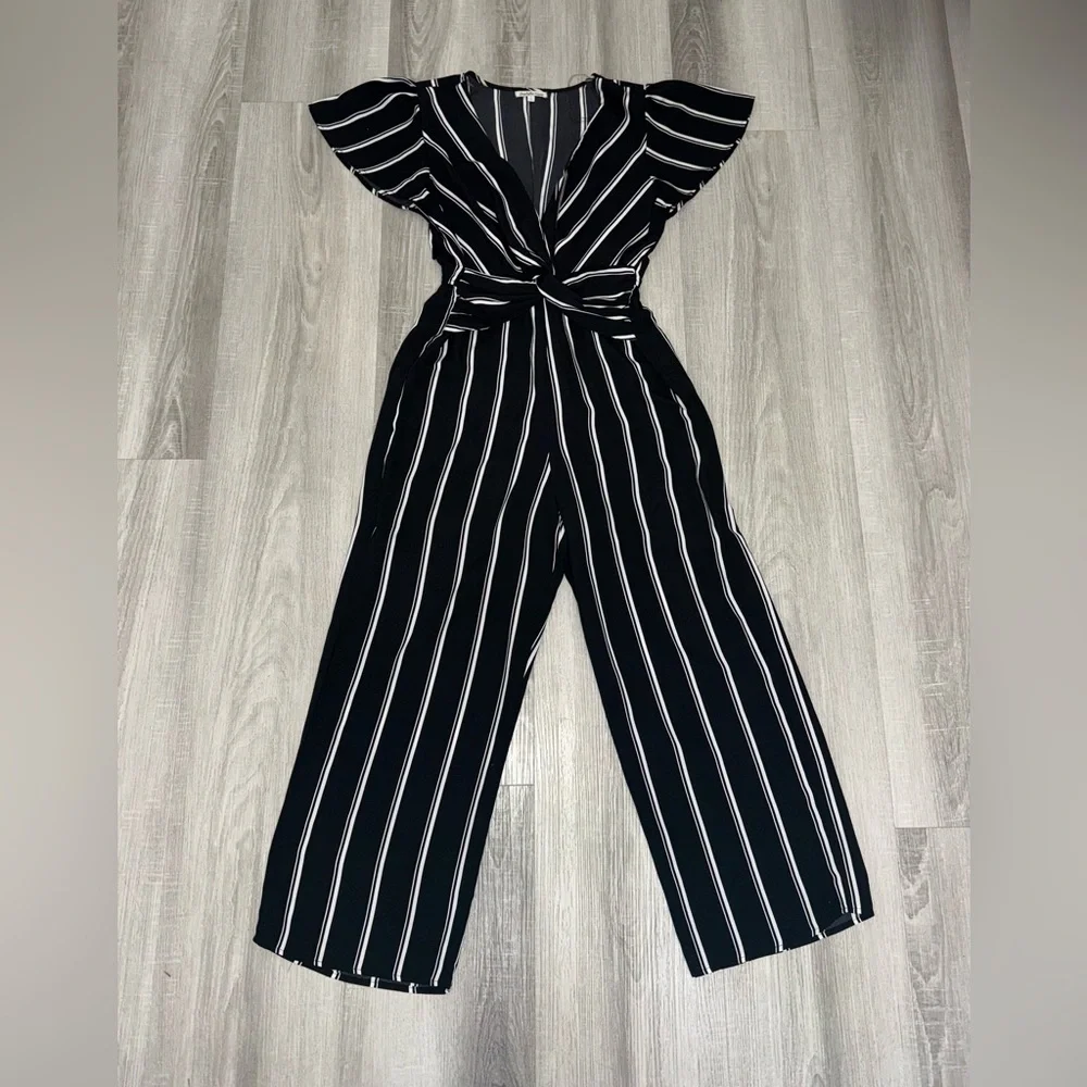 Charlotte Russe Striped Knot Front Wide-Leg Jumpsuit Black White Size S. - Picture 2 of 12
